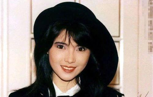 娱乐圈吃瓜指什么,揭秘明星八卦背后的真相